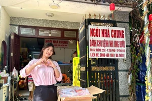 Hoa hậu Thiên Ân mang Trung thu sớm đến với bệnh nhi ung bướu