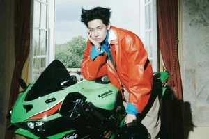 V (BTS) trở thành người nhanh nhất thế giới, lập kỷ lục ấn tượng trên Instagram 