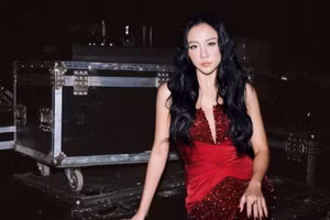 Nhiều sao Việt 'hủy lịch', hoãn ra mắt MV sau vụ lật tàu ở Hạ Long