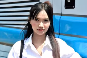 Tang lễ hiu quạnh của nữ ca sĩ qua đời ở tuổi 20