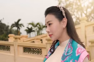 Phương Oanh chia sẻ loạt ảnh mới nhất, dịu dàng nhưng phảng phất nỗi buồn 