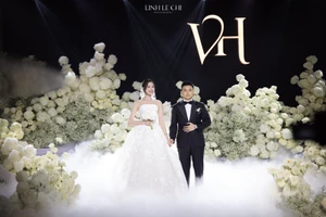 Đỗ Hà ghi điểm 10 tinh tế với lời cảm ơn đến cộng đồng mạng sau lễ cưới cổ tích