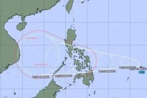 Miền Trung nước ta chuẩn bị hứng chịu tiếp cơn bão số 13?