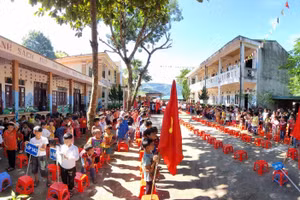 Thầy trò vùng cao sẵn sàng cho Lễ Khai giảng năm học mới