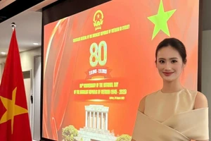 Hoa hậu Ý Nhi rạng rỡ, tự hào dự lễ kỷ niệm 80 năm Quốc khánh tại Úc