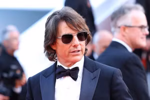 Tom Cruise xuất hiện 'cực ngầu' tại Cannes 2025