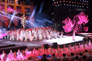 Cầu truyền hình đặc biệt kỷ niệm 85 năm ngày Bác Hồ về nước