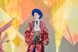 Hoa hậu Tiểu Vy tự hào diện cổ phục lấy cảm hứng từ di sản văn hóa Việt Nam