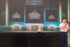 Thí sinh 13 tuổi lọt top thiết kế vương miện Miss Grand Vietnam 2025
