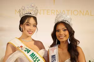 Hoa hậu Thanh Thủy tỏa sáng tại Chung kết Miss US International
