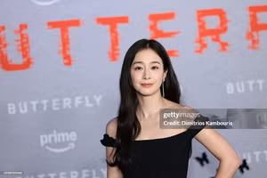 Ra mắt phim tại Hollywood, nhan sắc 'nữ thần quốc dân' Kim Tae Hee gây tranh cãi