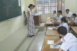 Giáo viên nhận xét đề bài thi tự chọn Kỳ thi tốt nghiệp THPT 2025