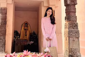 Thủy Tiên gây chú ý vì diện mạo khác lạ sau thời gian ở ẩn