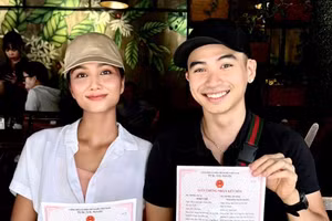 Hoa hậu H'Hen Niê làm điều 'đặc biệt' cho ngày Valentine