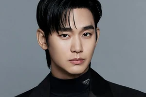 Phía Kim Soo Hyun bất ngờ 'xuống nước' giữa ồn ào với cố diễn viên Kim Sae Ron