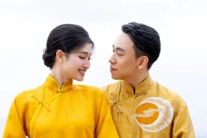 Á hậu Phương Nhi xinh đẹp, rạng ngời hạnh phúc trong lễ vu quy