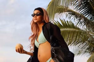 Hoa hậu H'Hen Niê tung loạt ảnh bầu tuyệt đẹp 