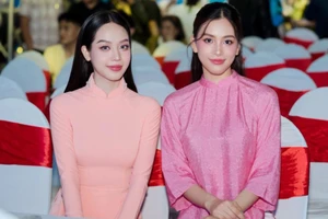 Hoa hậu Tiểu Vy cùng Thanh Thủy hành động thiết thực vì miền Trung ruột thịt