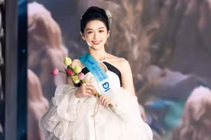 'Chị em sinh đôi' với Doãn Hải My tiếp tục gây ấn tượng tại Hoa hậu Việt Nam 2024