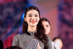 Á hậu Kiều Loan chuẩn bị lên xe hoa sau nhiều lần ẩn ý?