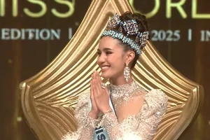 Người đẹp Thái Lan đăng quang Miss World 2025