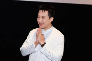 Phim Trấn Thành cán mốc hơn 2000 tỷ đồng, khẳng định vị thế ‘Vua phòng vé’