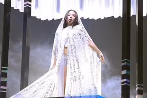 Cách Jennie (BLACKPINK) nâng tầm phong cách thời trang từ văn hóa Hàn Quốc