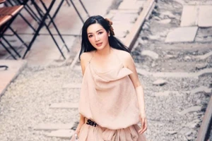 Ngoại hình U60 gây ngỡ ngàng của nàng hậu 'độc nhất vô nhị' Việt Nam