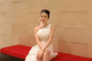 Thời trang biến hóa ấn tượng của Hoa hậu Ý Nhi tại Miss World 2025