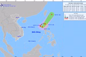 Bản đồ dự báo quỹ đạo và cường độ bão trên Biển Đông.