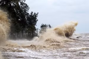 Thủ tướng yêu cầu sẵn sàng ứng phó, chủ động phòng, chống bão Matmo