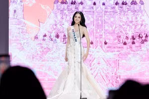 Hương Giang trở thành người chuyển giới châu Á đầu tiên tham gia Miss Universe