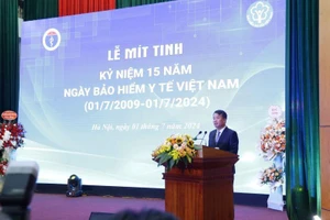 Kỷ niệm 15 năm ngày BHYT Việt Nam: Cả nước chung tay vì mục tiêu BHYT toàn dân