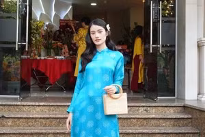 Hoa hậu Ý Nhi gây lo lắng với nhan sắc hốc hác ngay trước thềm thi quốc tế