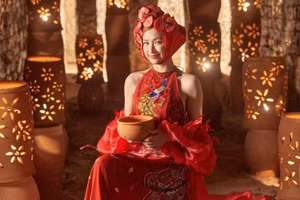 'Bắc Bling' của Hòa Minzy giữ vững Top 1 YouTube