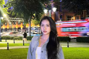 Nhan sắc đời thường xinh hết nấc của tân Hoa hậu Việt Nam