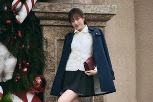 Đỗ Thị Hà bất ngờ gây chú ý với diện mạo mới sau đám cưới cổ tích