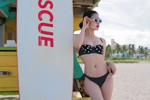 Lệ Quyên 'đốt mắt' với vóc dáng nuột nà khó tin ở tuổi U50