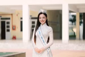 Á hậu Khánh Như tham dự Miss International lần thứ 64