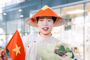 Đức Phúc ủng hộ 100 triệu đồng giúp đồng bào Thái Nguyên vượt bão lũ