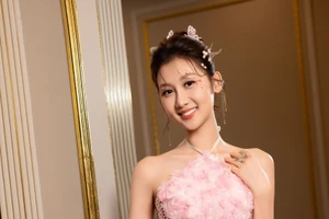 Gần 150 ý tưởng thiết kế Vương miện cho Miss Grand Vietnam 2025