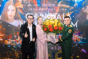 Hoàng Thùy Linh tại họp báo giới thiệu dự án phim "Chúng ta là người Việt Nam" (Vietnamese Concert Film).