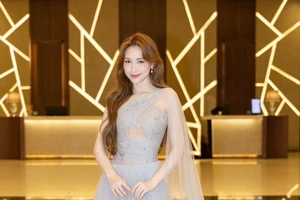 Bị AI giả mạo để lừa đảo người tiêu dùng, Hòa Minzy bức xúc lên tiếng