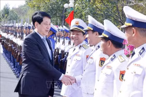 Chủ tịch nước Lương Cường chúc Tết các đơn vị lực lượng vũ trang ở Phú Quốc