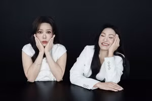 Việt Hương cùng Hồng Đào khiến fan trầm trồ với vẻ đẹp vượt thời gian