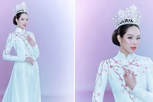 Cận cảnh tà áo dài đặc biệt, nặng tới 10kg của Thanh Thủy tại Miss International