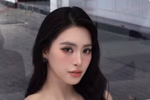 Hoa hậu Tiểu Vy xin lỗi về ồn ào liên quan ứng dụng cá cược