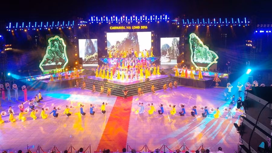 Quang cảnh lễ hội Carnaval Hạ Long 