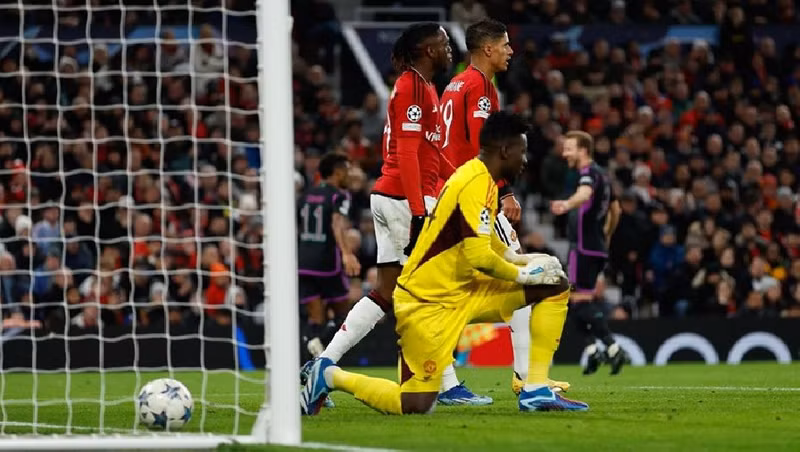 Bị loại sớm khỏi Champions League, Man United mất 'núi' tiền 