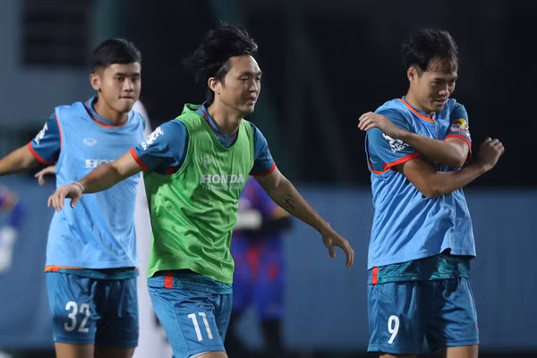 Top 10 ngôi sao hứa hẹn bùng nổ ở V-League 2023/24